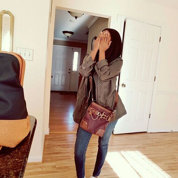 Chaps crossbody bag  - Picture 3 of 7